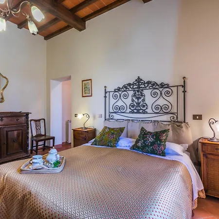 Il Giglio By Interhome Holiday home San Casciano in Val di Pesa