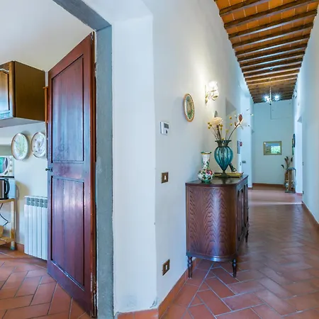Il Giglio By Interhome Holiday home San Casciano in Val di Pesa