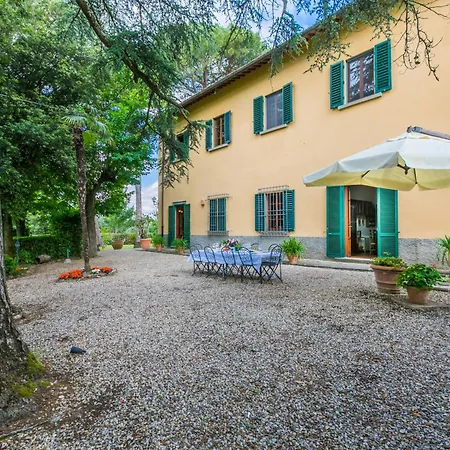 Holiday home Il Giglio By Interhome